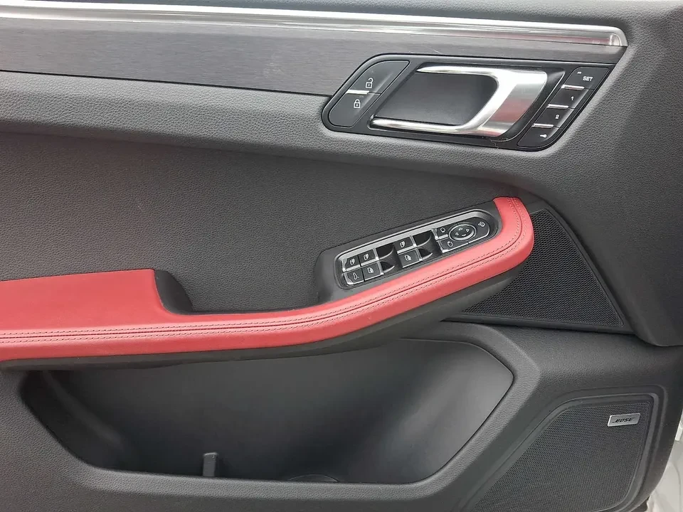 2023 Porsche Macan GTS - Image 14 of 14