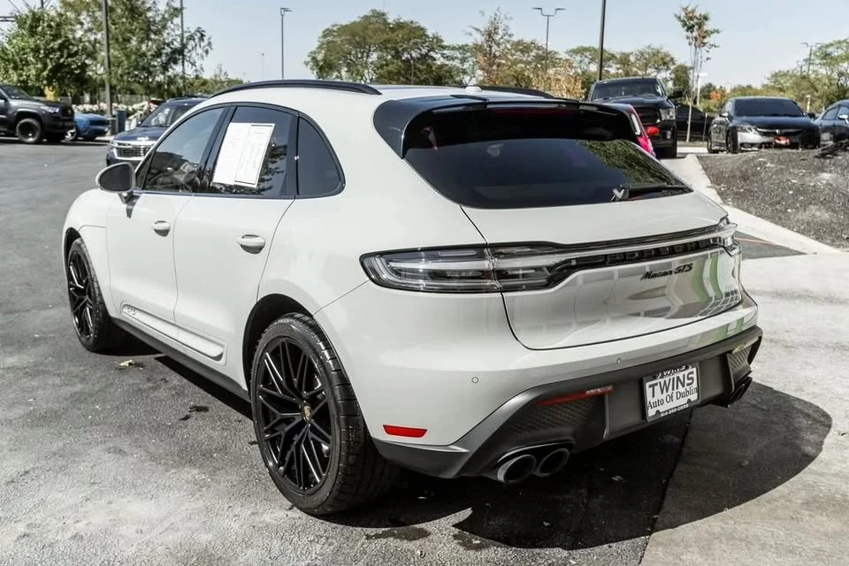 2023 Porsche Macan GTS - Image 5 of 5
