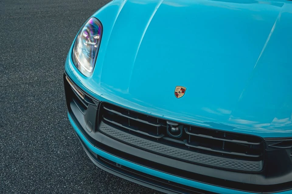 2023 Porsche Macan GTS - Image 2 of 14