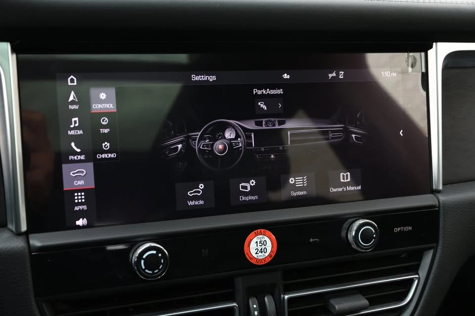 2023 Porsche Macan GTS - Image 17 of 20