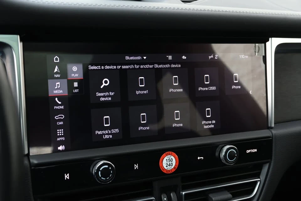 2023 Porsche Macan GTS - Image 15 of 20