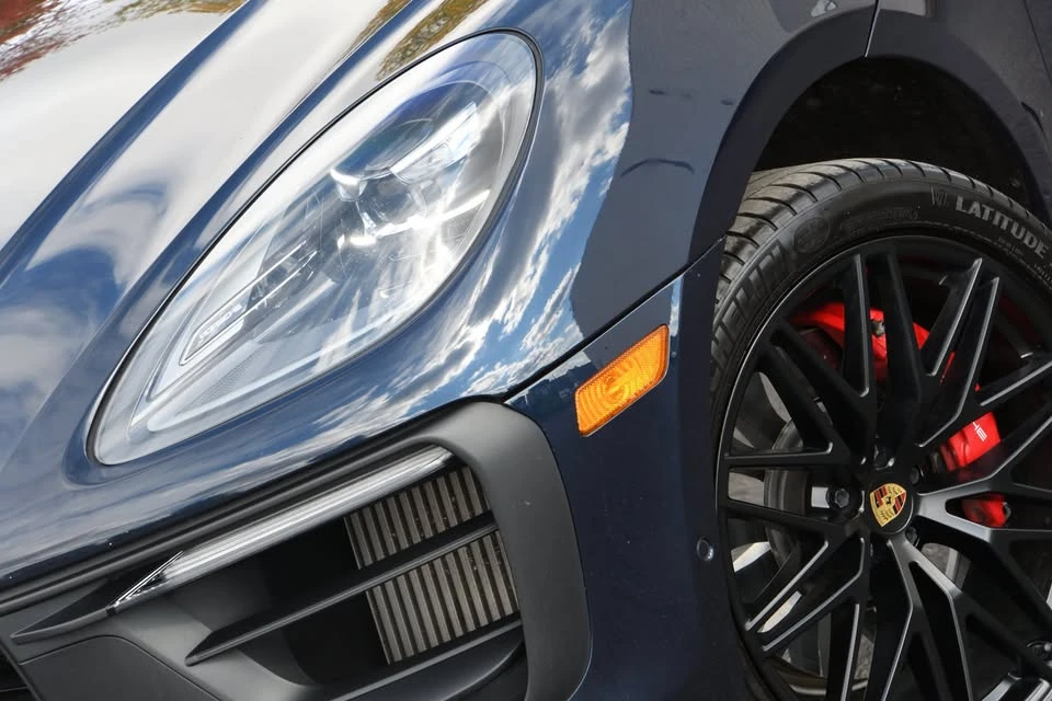2023 Porsche Macan GTS - Image 5 of 20