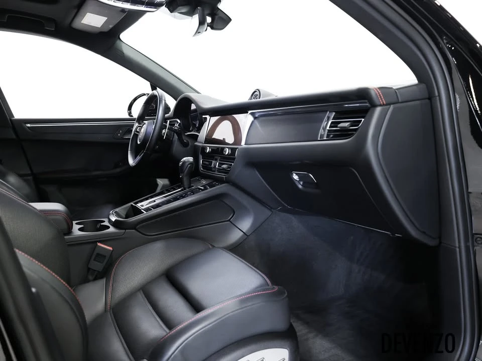 2023 Porsche Macan GTS - Image 5 of 20