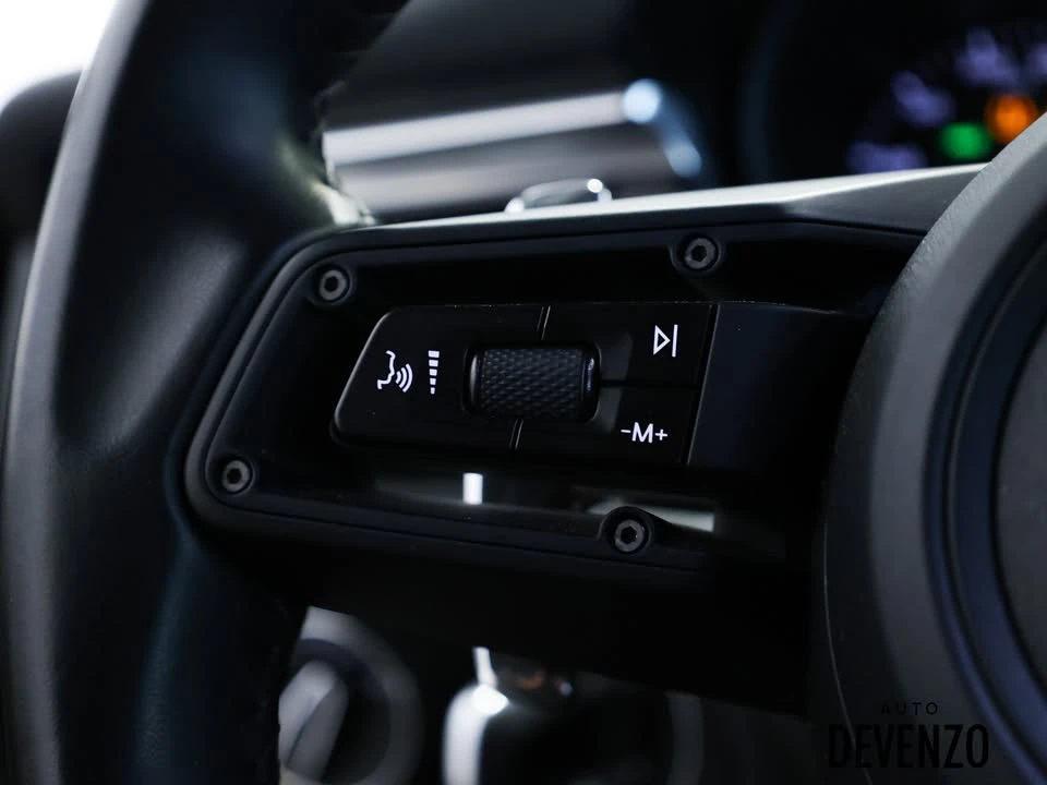 2023 Porsche Macan GTS - Image 15 of 20