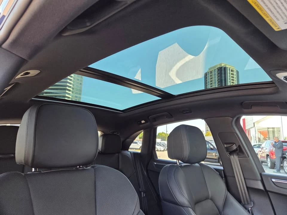 2023 Porsche Macan - Image 11 of 15