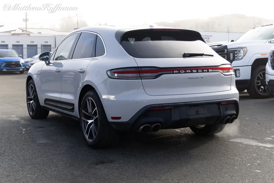 2023 Porsche Macan S - Image 4 of 9