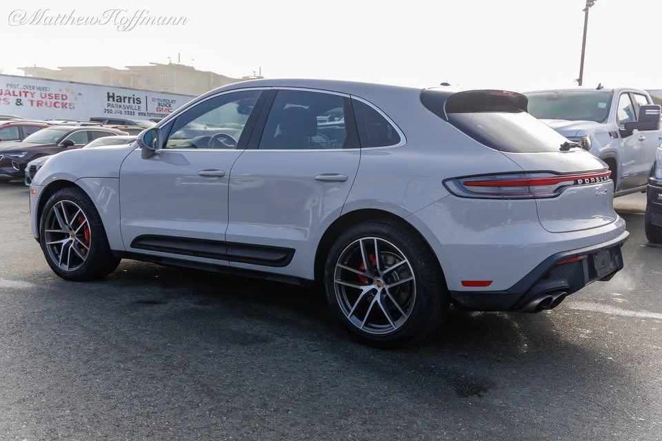 2023 Porsche Macan S - Image 5 of 9