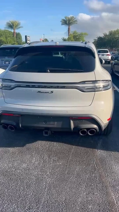 2023 Porsche Macan S - Image 8 of 8