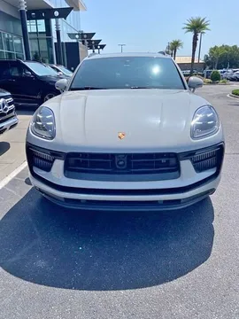 2023 Porsche Macan S