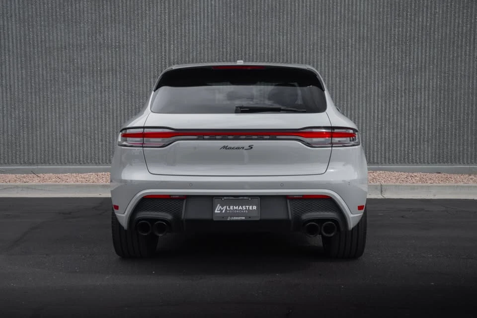 2023 Porsche Macan S - Image 9 of 16