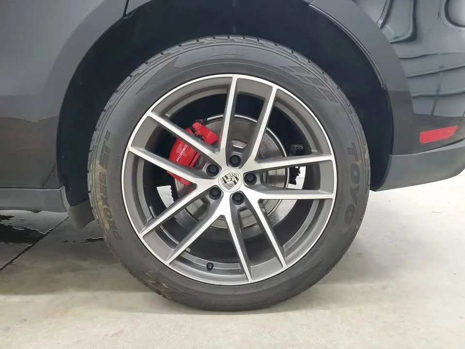 2023 Porsche Macan S - Image 8 of 18