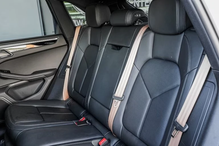 2023 Porsche Macan T - Image 12 of 12