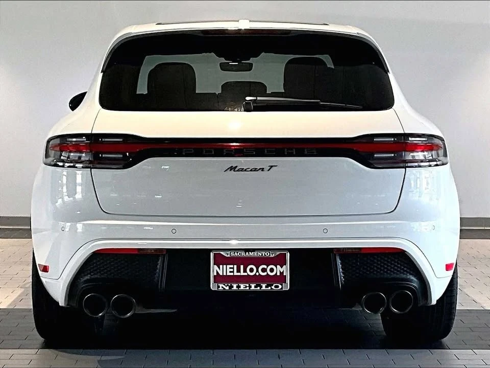 2023 Porsche Macan T - Image 6 of 20