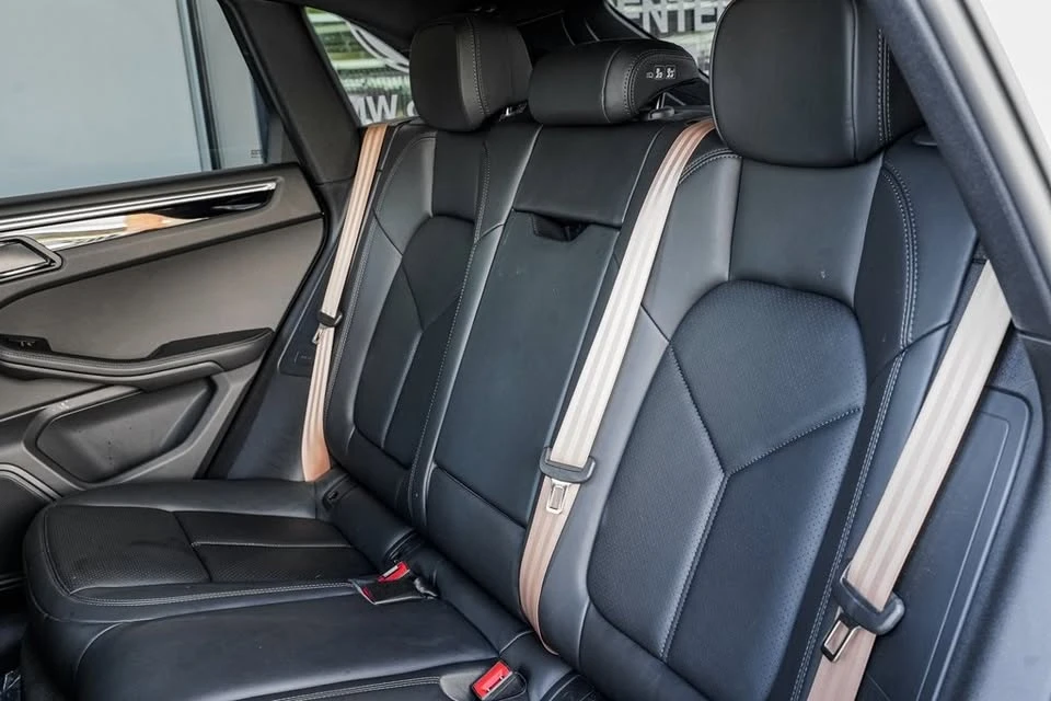 2023 Porsche Macan T - Image 16 of 18