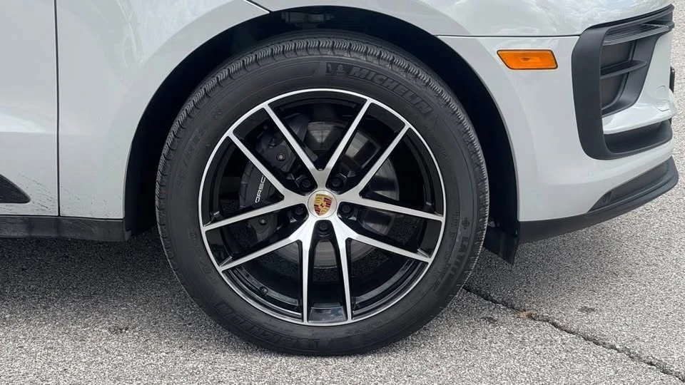 2023 Porsche Macan T - Image 3 of 20