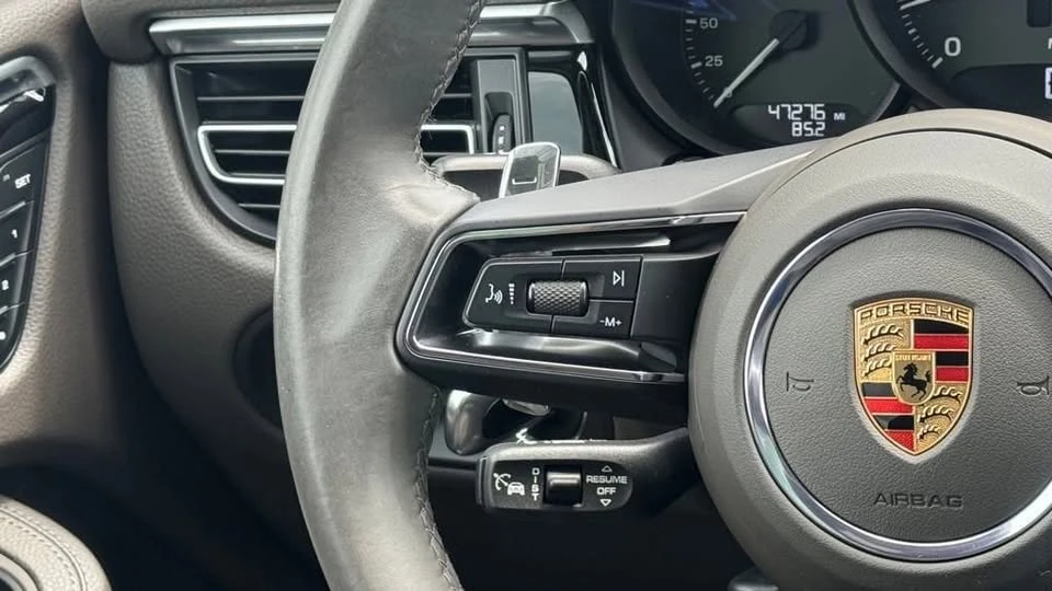 2023 Porsche Macan T - Image 16 of 20