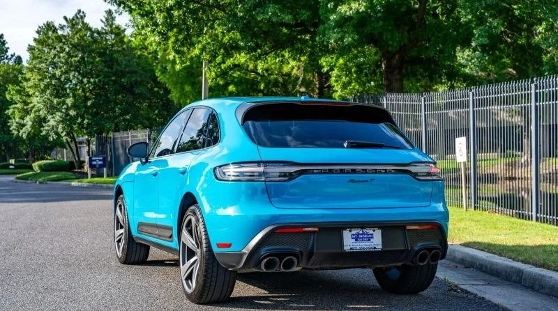 2023 Porsche Macan T - Image 7 of 20