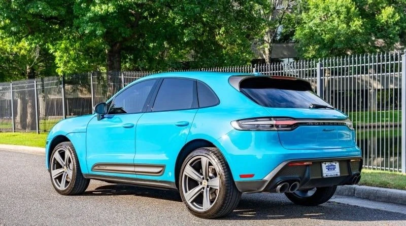 2023 Porsche Macan T - Image 8 of 20