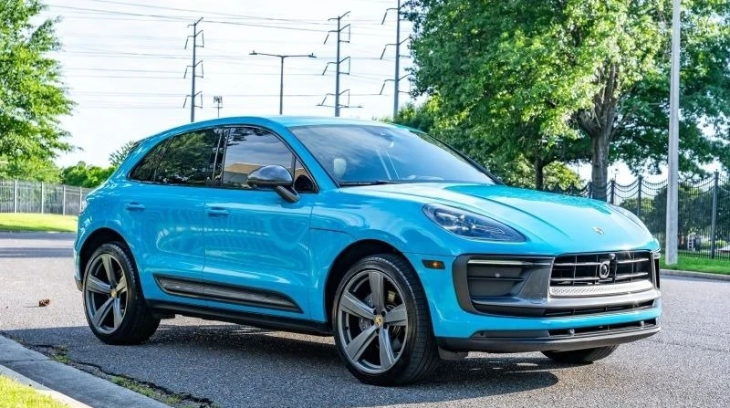 2023 Porsche Macan T - Image 4 of 20