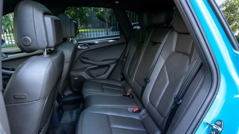 2023 Porsche Macan T - Image 14 of 20