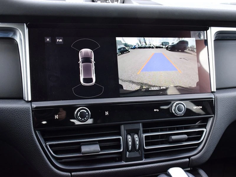 2023 Porsche Macan T - Image 17 of 20