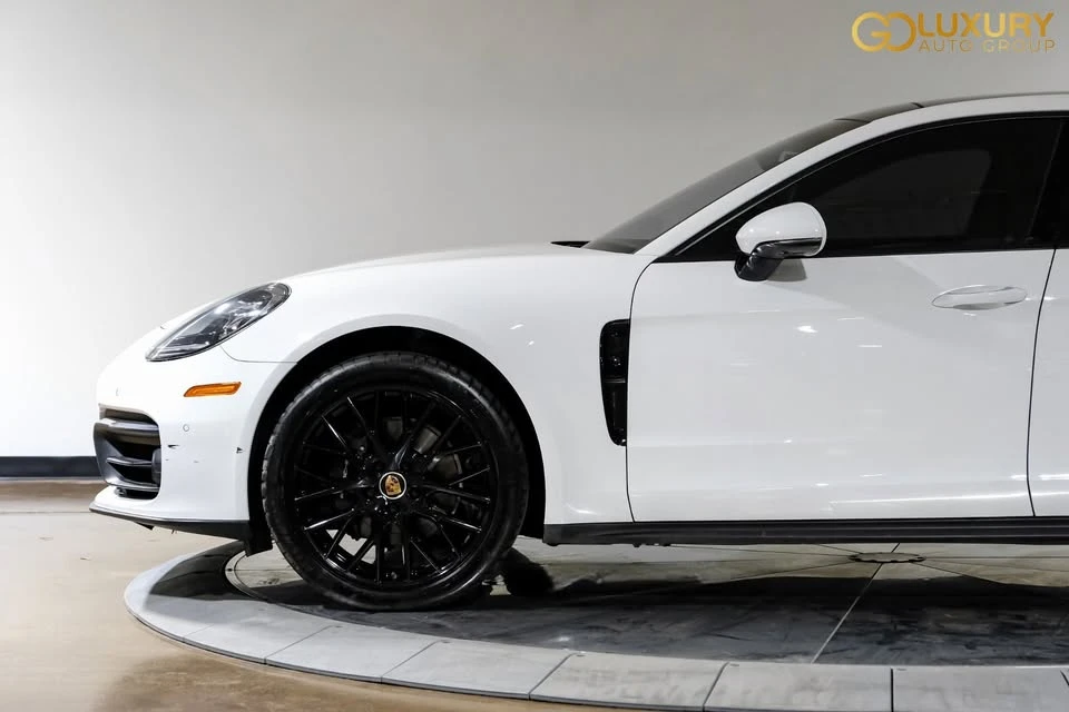 2023 Porsche 976 Panamera - Image 14 of 19