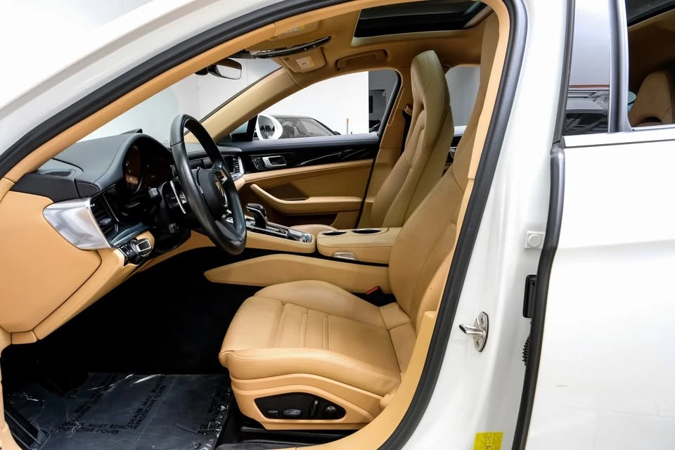 2023 Porsche 976 Panamera - Image 4 of 19