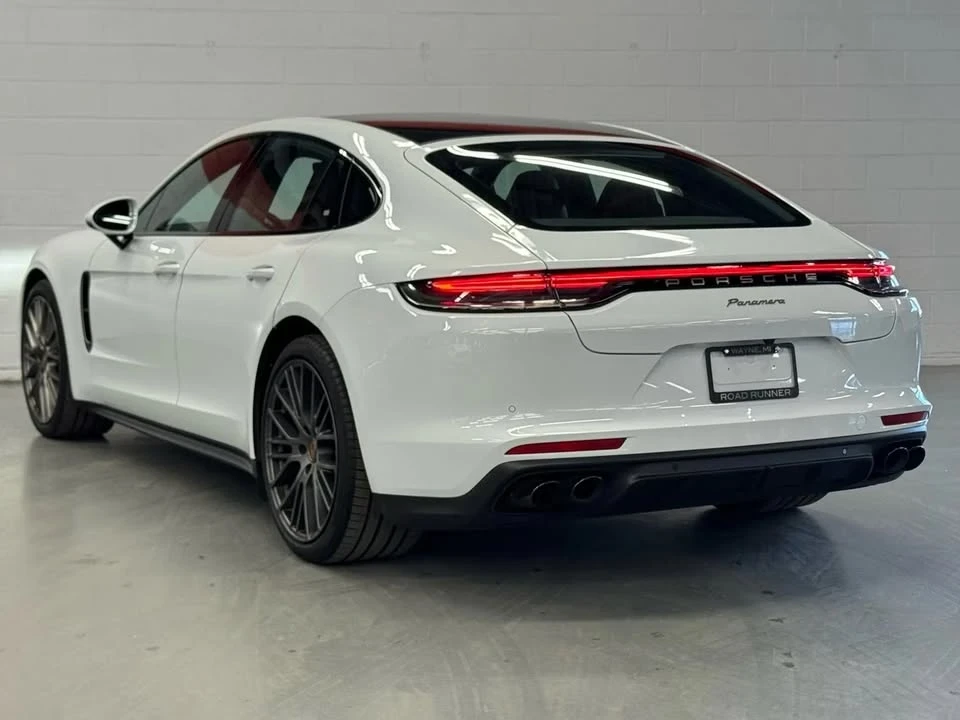 2023 Porsche 971 Panamera - Image 4 of 4