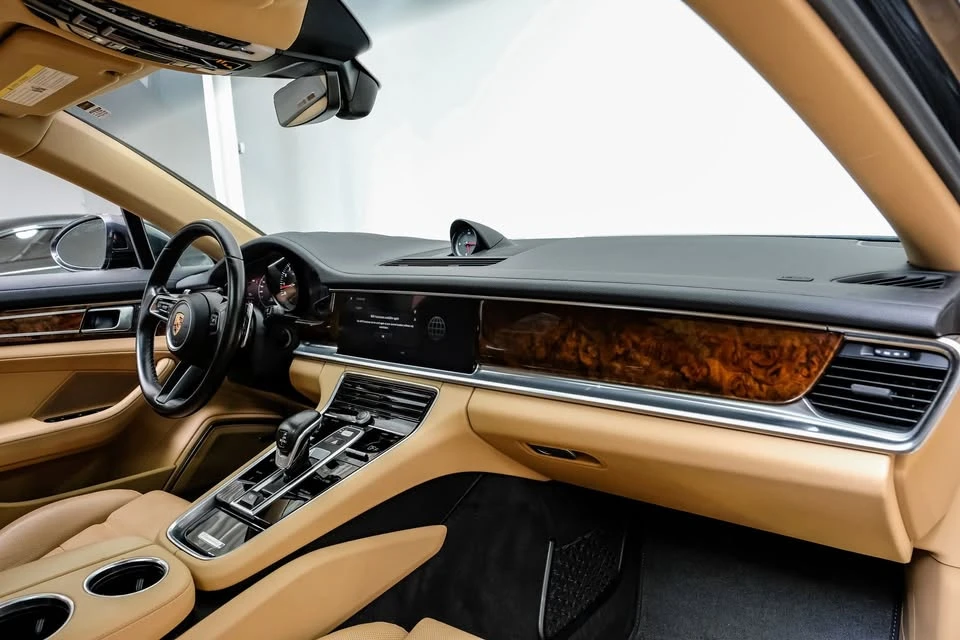 2023 Porsche 971 Panamera - Image 16 of 18