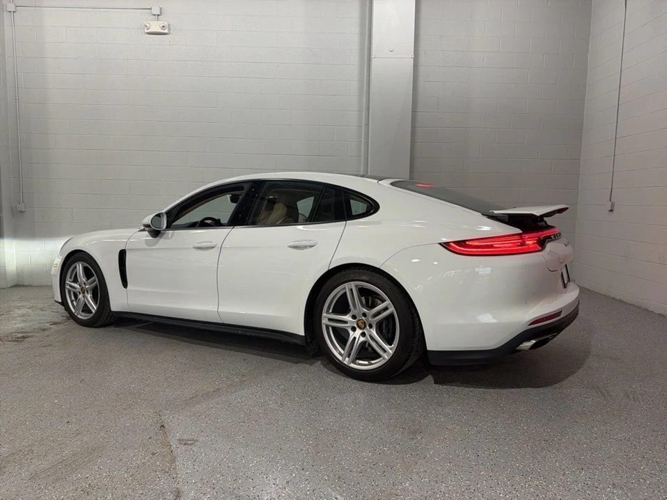 2023 Porsche 976 Panamera - Image 2 of 19