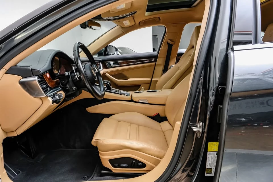 2023 Porsche 971 Panamera - Image 3 of 18