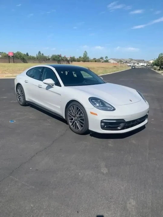 2023 Porsche 971 Panamera - Image 10 of 10