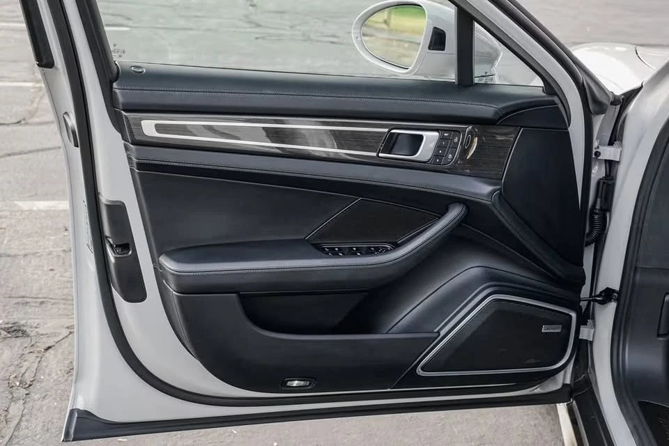 2023 Porsche 971 Panamera - Image 8 of 15