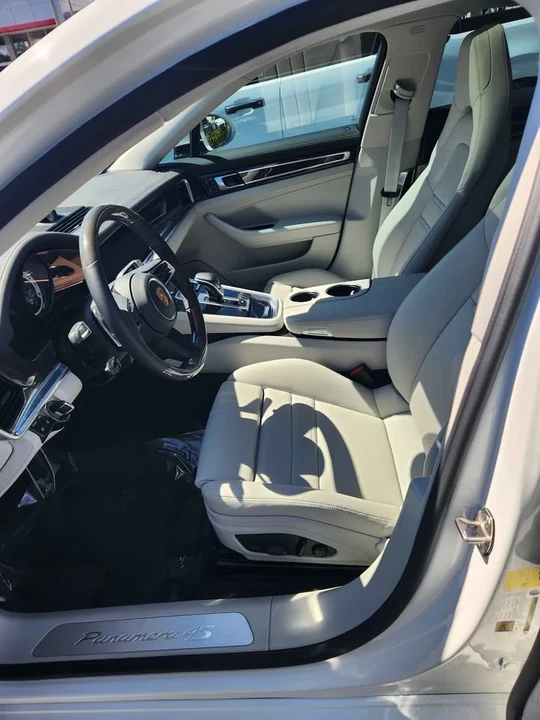 2023 Porsche 971 Panamera 4S - Image 14 of 20