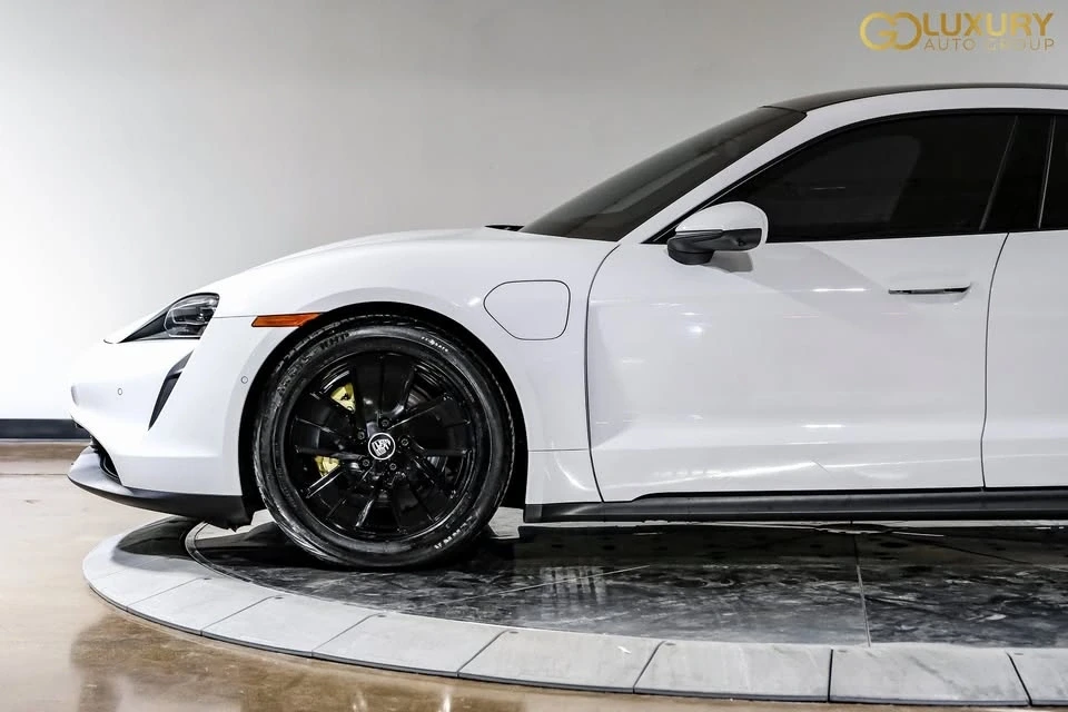 2023 Porsche Taycan - Image 14 of 19