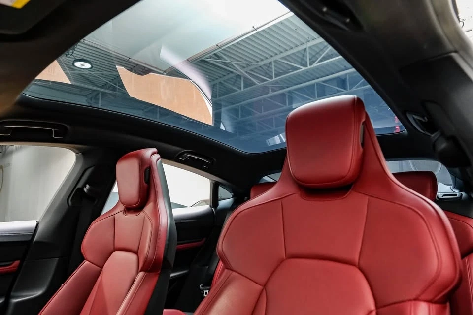 2023 Porsche Taycan - Image 5 of 19