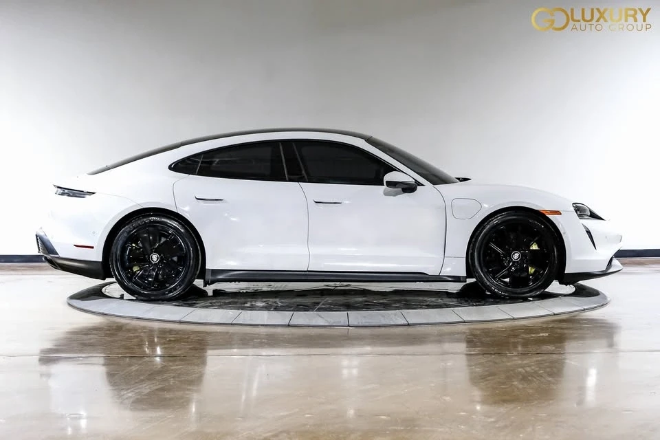 2023 Porsche Taycan - Image 9 of 19