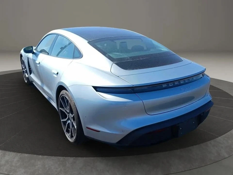 2023 Porsche Taycan - Image 4 of 6