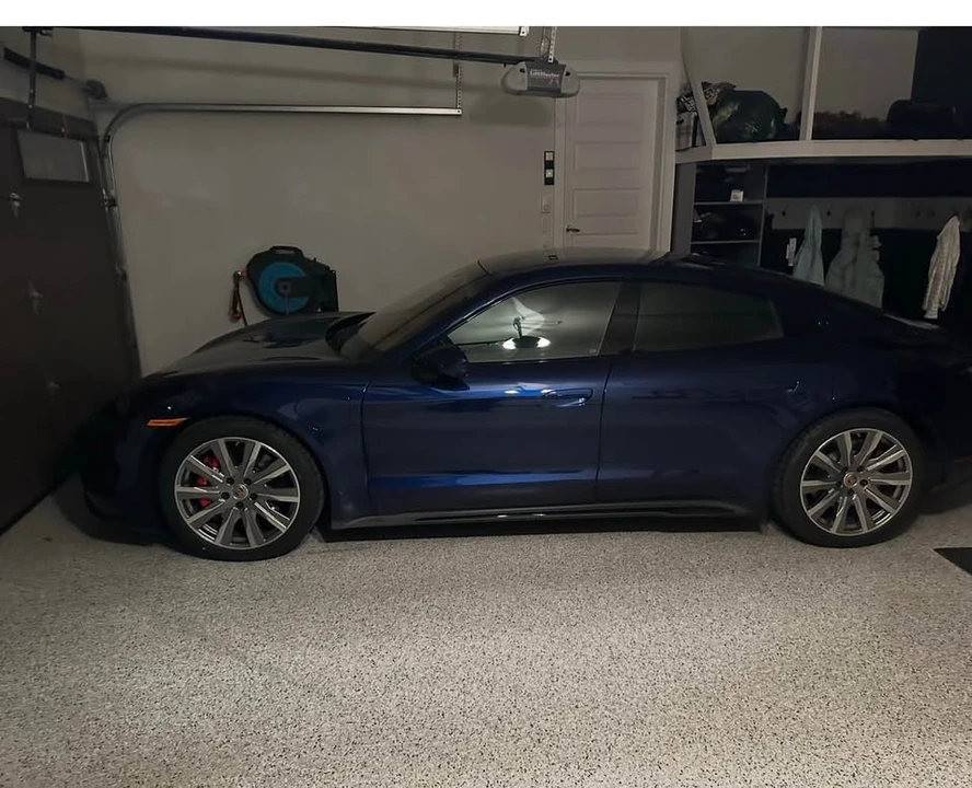 2023 Porsche Taycan - Image 3 of 5
