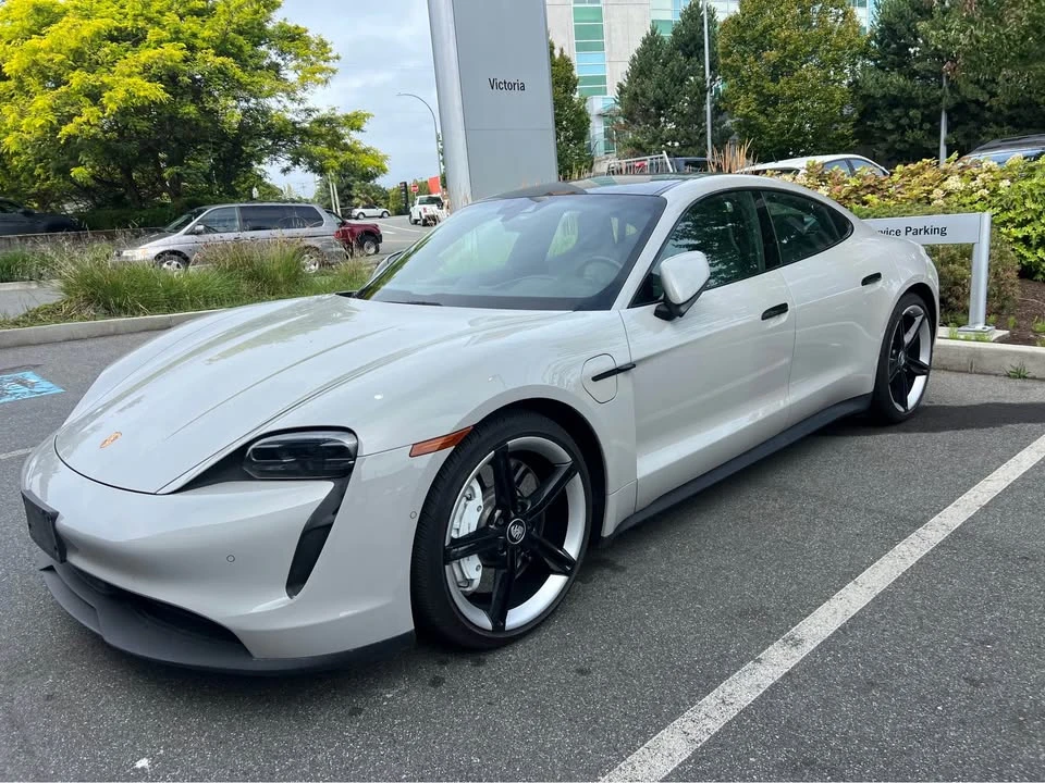 2023 Porsche Taycan 4S - Image 3 of 17