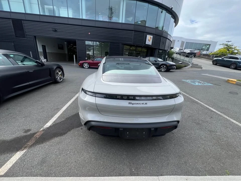 2023 Porsche Taycan 4S - Image 6 of 17