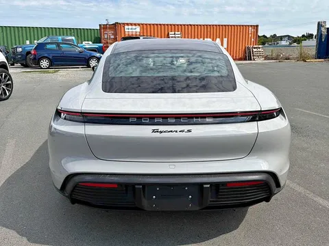 2023 Porsche Taycan 4S