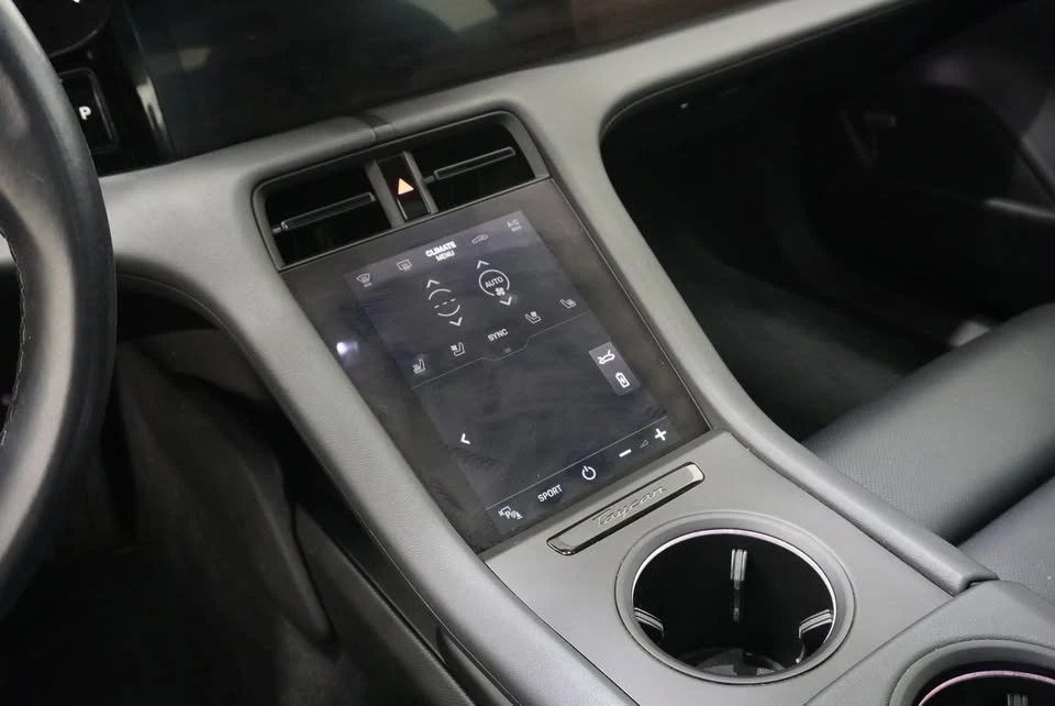2023 Porsche Taycan 4S - Image 12 of 17
