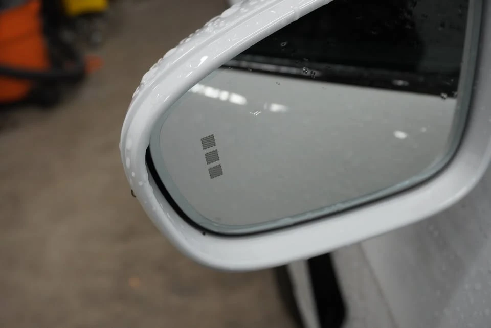 2023 Porsche Taycan 4S - Image 5 of 17