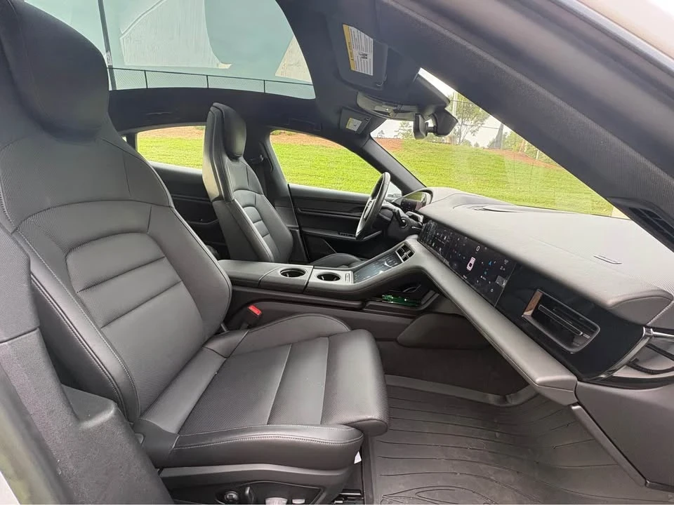 2023 Porsche Taycan - Image 7 of 11