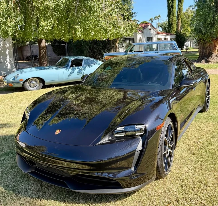 2023 Porsche Taycan - Image 2 of 15