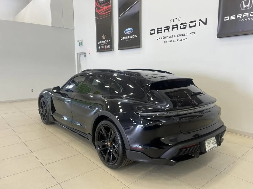 2023 Porsche Taycan - Image 5 of 10