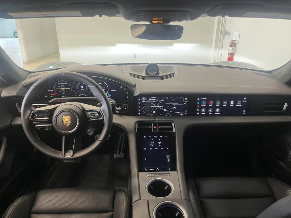 2023 Porsche Taycan - Image 10 of 10