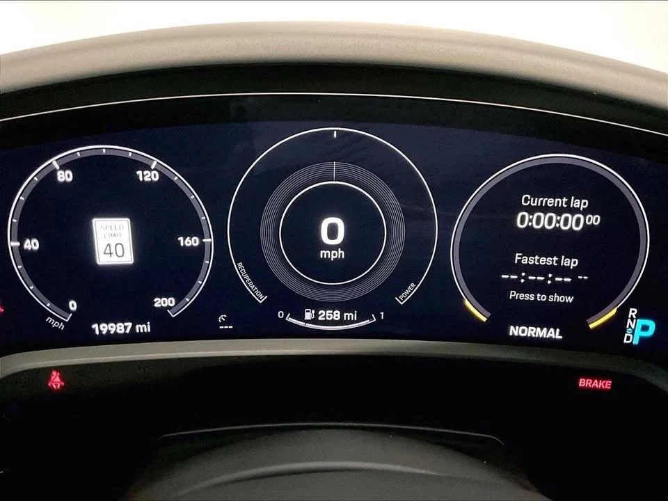 2023 Porsche Taycan - Image 17 of 20