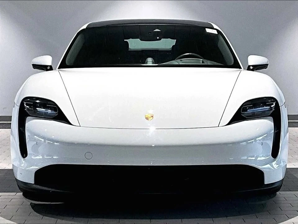 2023 Porsche Taycan - Image 9 of 20